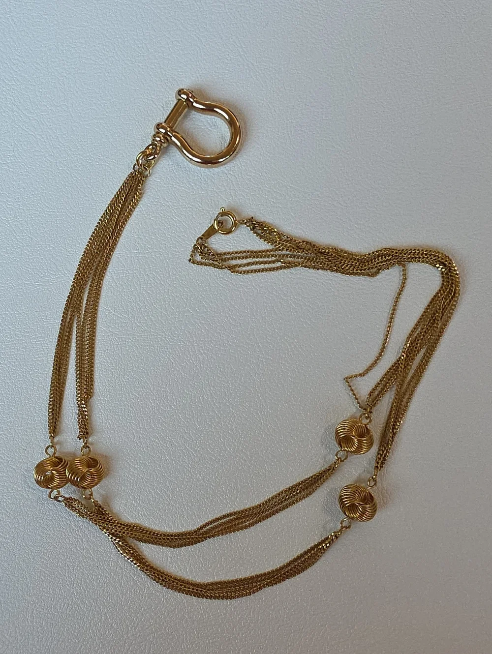 Vintage Gold-Tone Horseshoe Pendant Multi-Strand Necklace 26" - Picture 3 of 5